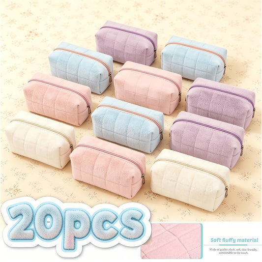 20-piece quilted makeup and travel pouch set.
